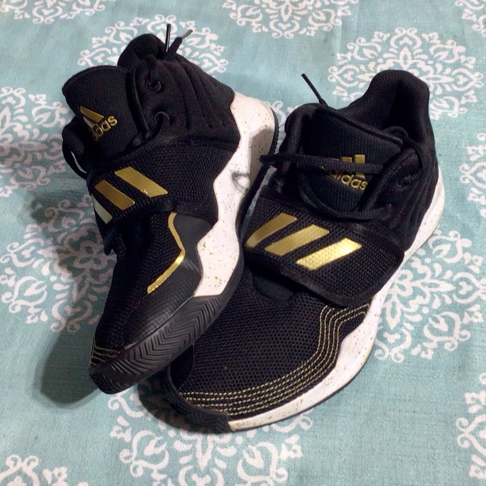 Adidas Deep Threat sneakers